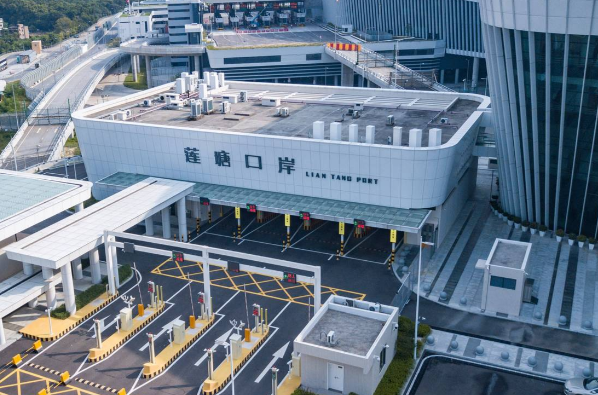 莲塘口岸白天全景 莲塘口岸白天全景